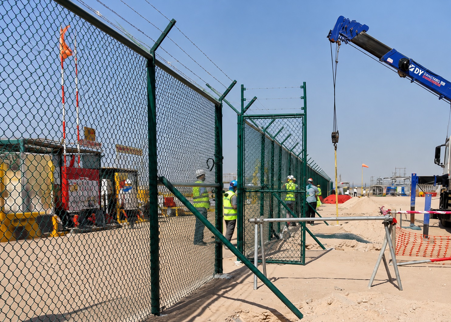 Industrial perimeter fencing services in Saudi Arabia